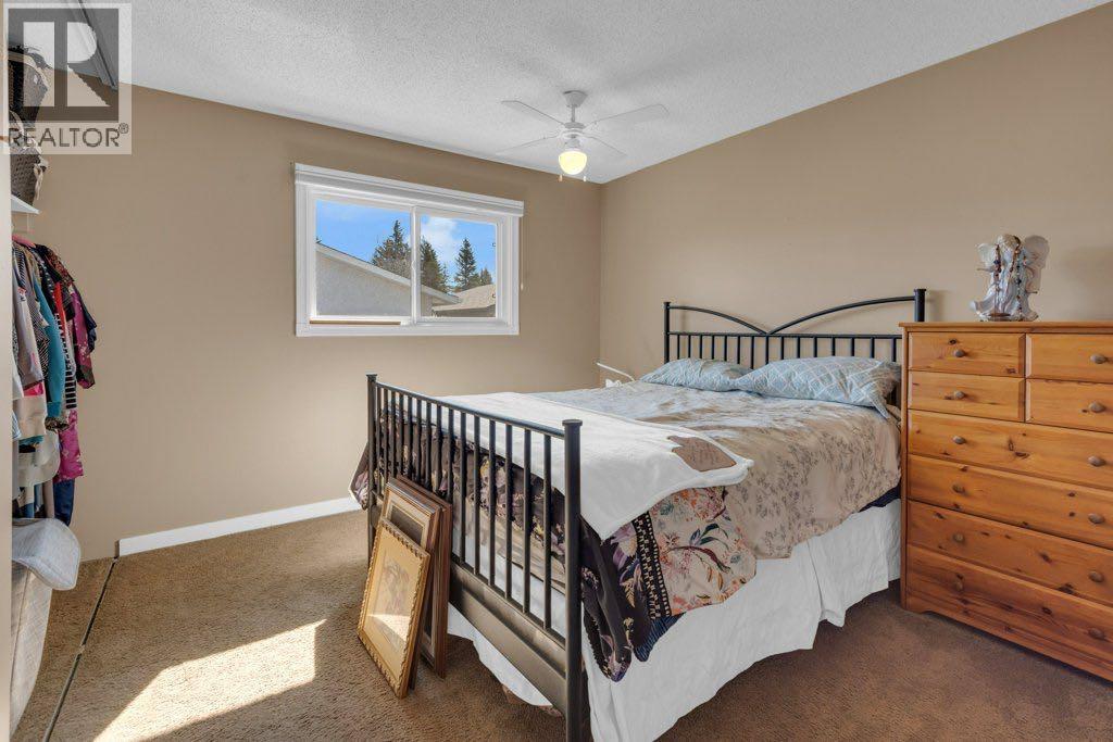 16 Alcock Close, Okotoks, Alberta  T1S 1H1 - Photo 15 - A2309003