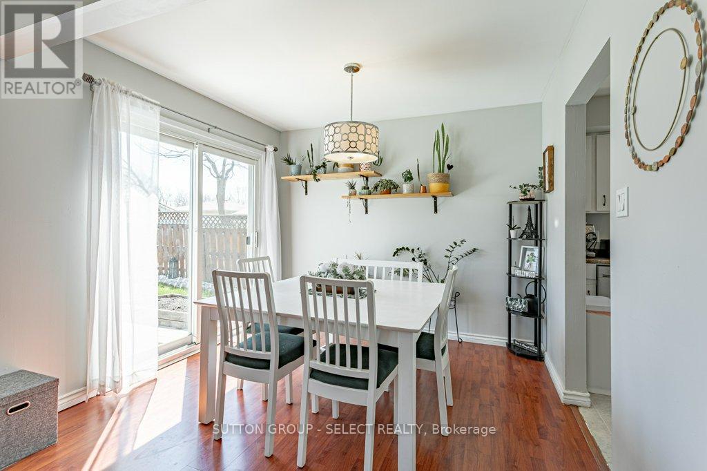 17 Acton Crescent, London South, Ontario  N6E 1W6 - Photo 11 - X13141852