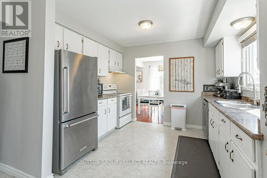 17 Acton Crescent, London South, Ontario  N6E 1W6 - Photo 14 - X13141852