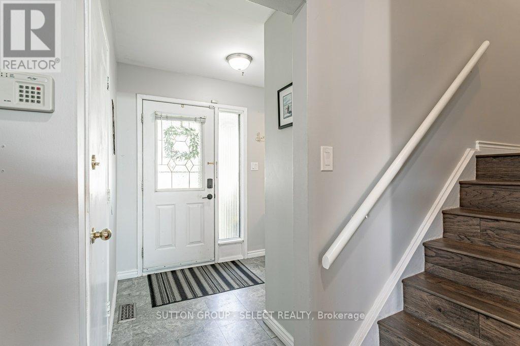 17 Acton Crescent, London South, Ontario  N6E 1W6 - Photo 5 - X13141852