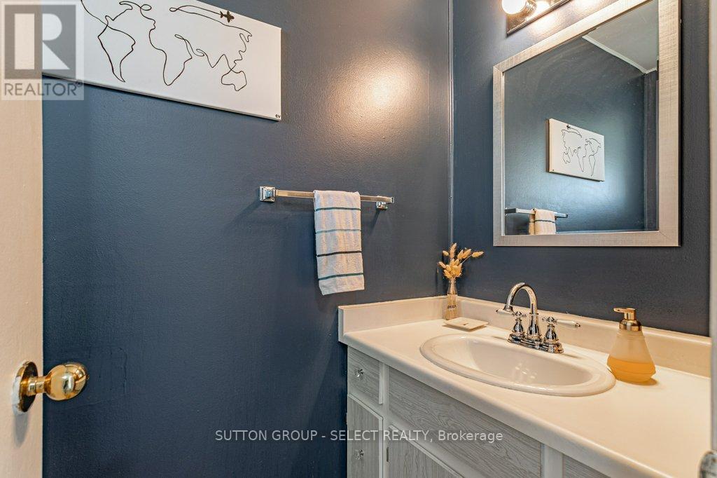 17 Acton Crescent, London South, Ontario  N6E 1W6 - Photo 7 - X13141852