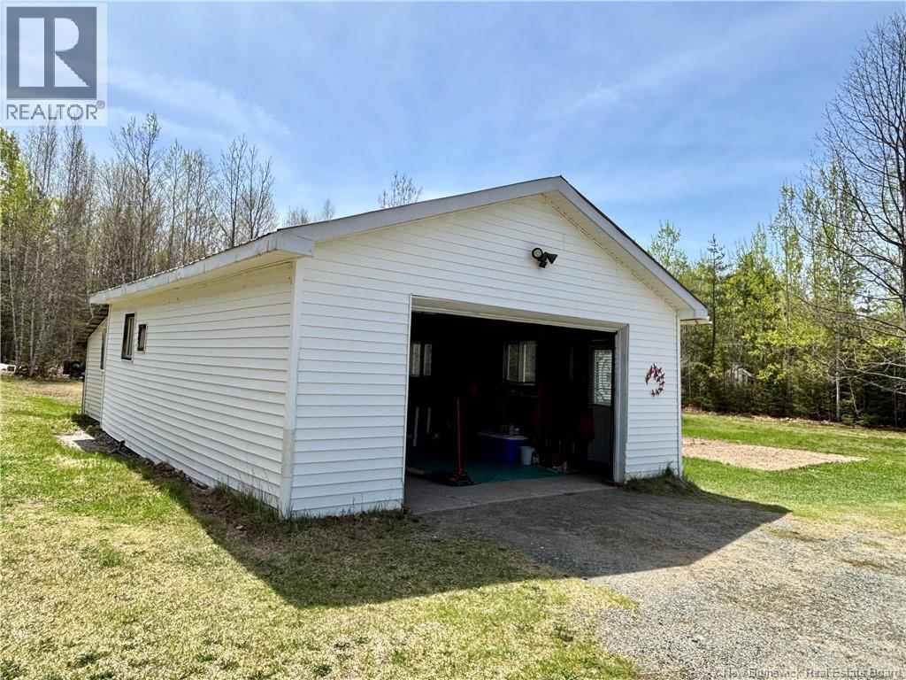 19 Telly Road, Beaver Brook, New Brunswick  E1V 4S9 - Photo 4 - NB139734