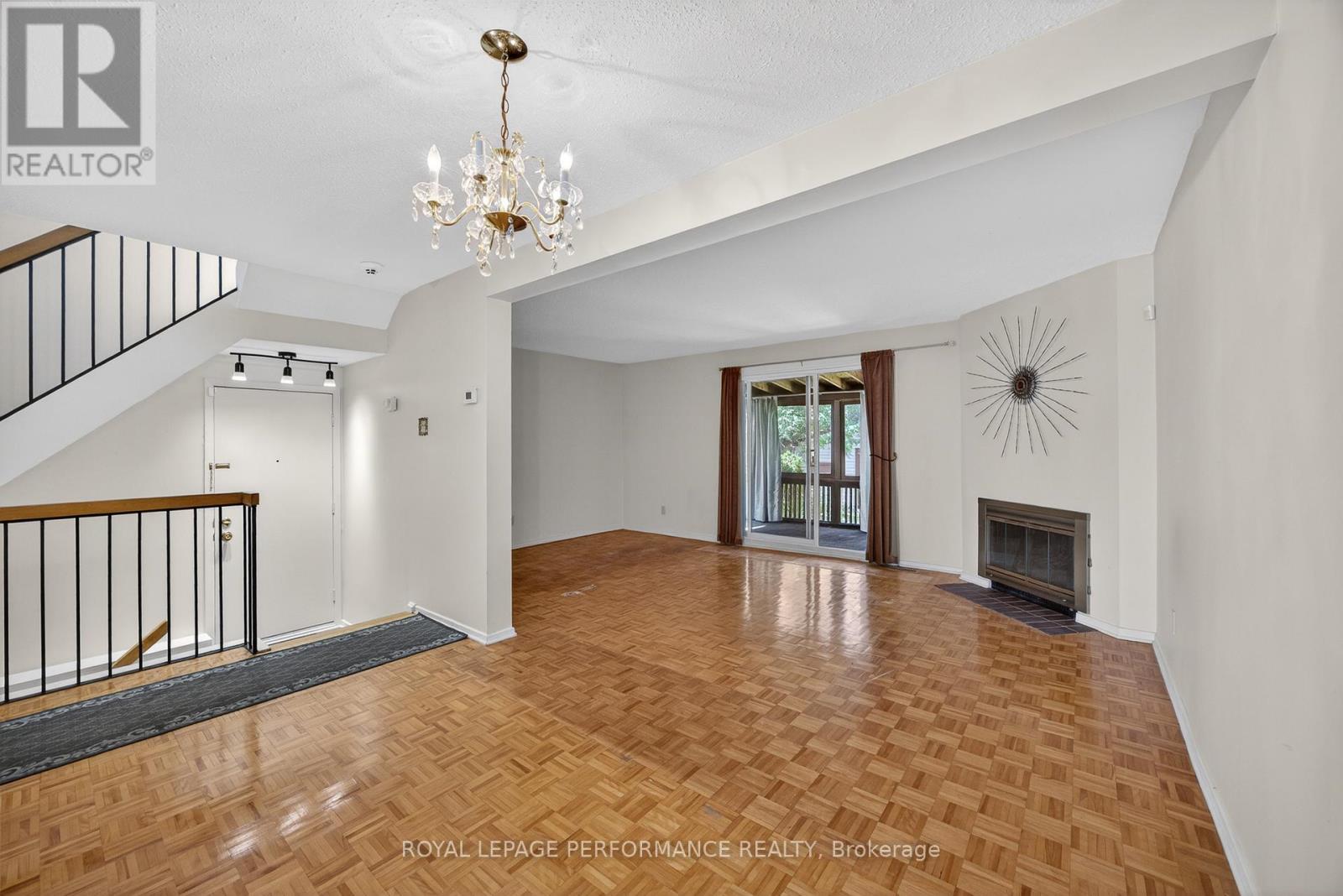 402 Duval Lane, Ottawa, Ontario  K1E 2K2 - Photo 21 - X13141816