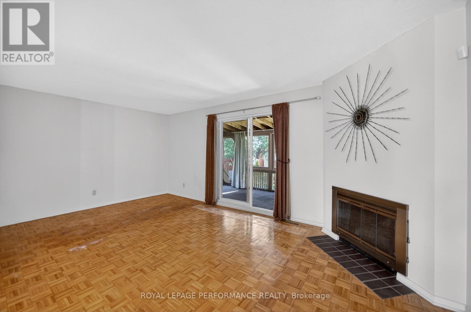 402 Duval Lane, Ottawa, Ontario  K1E 2K2 - Photo 23 - X13141816