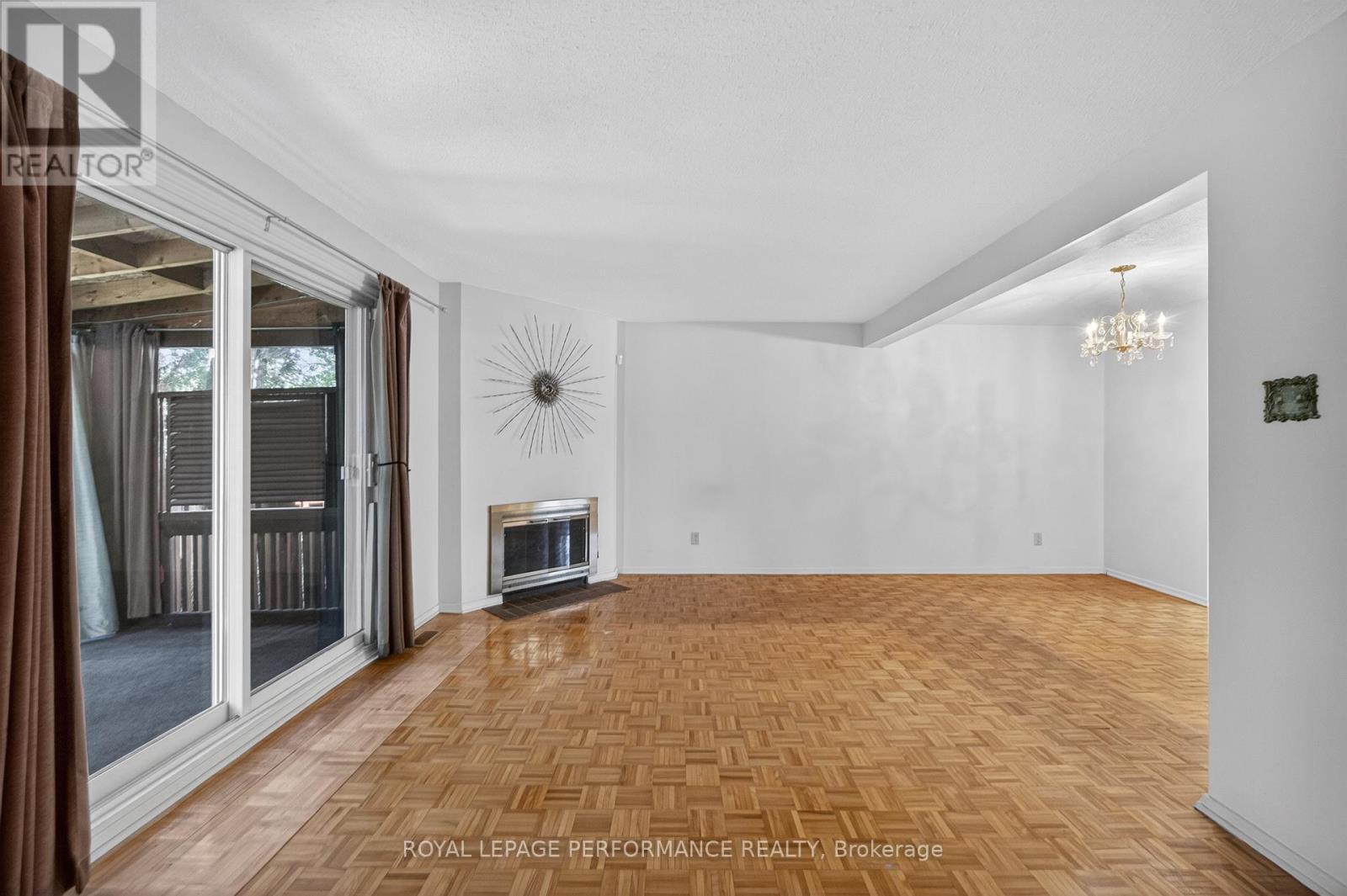 402 Duval Lane, Ottawa, Ontario  K1E 2K2 - Photo 25 - X13141816