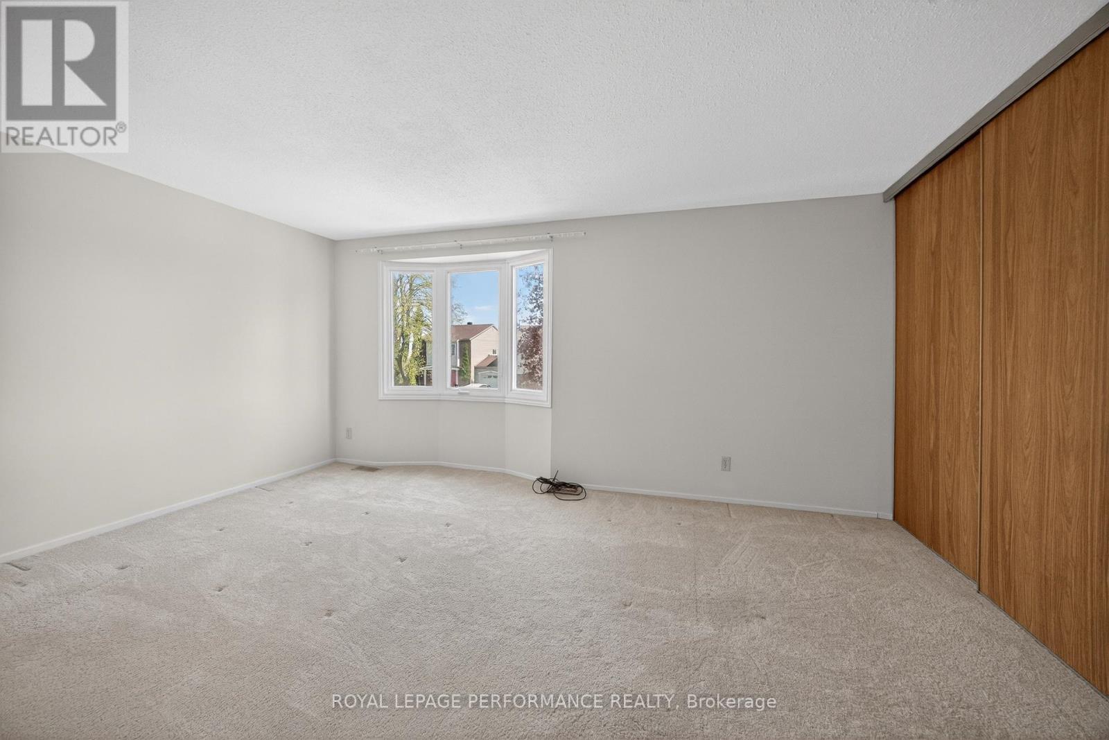 402 Duval Lane, Ottawa, Ontario  K1E 2K2 - Photo 29 - X13141816