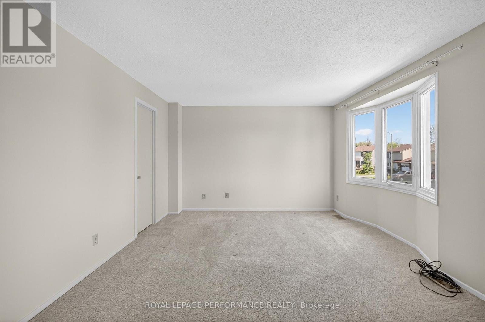 402 Duval Lane, Ottawa, Ontario  K1E 2K2 - Photo 30 - X13141816