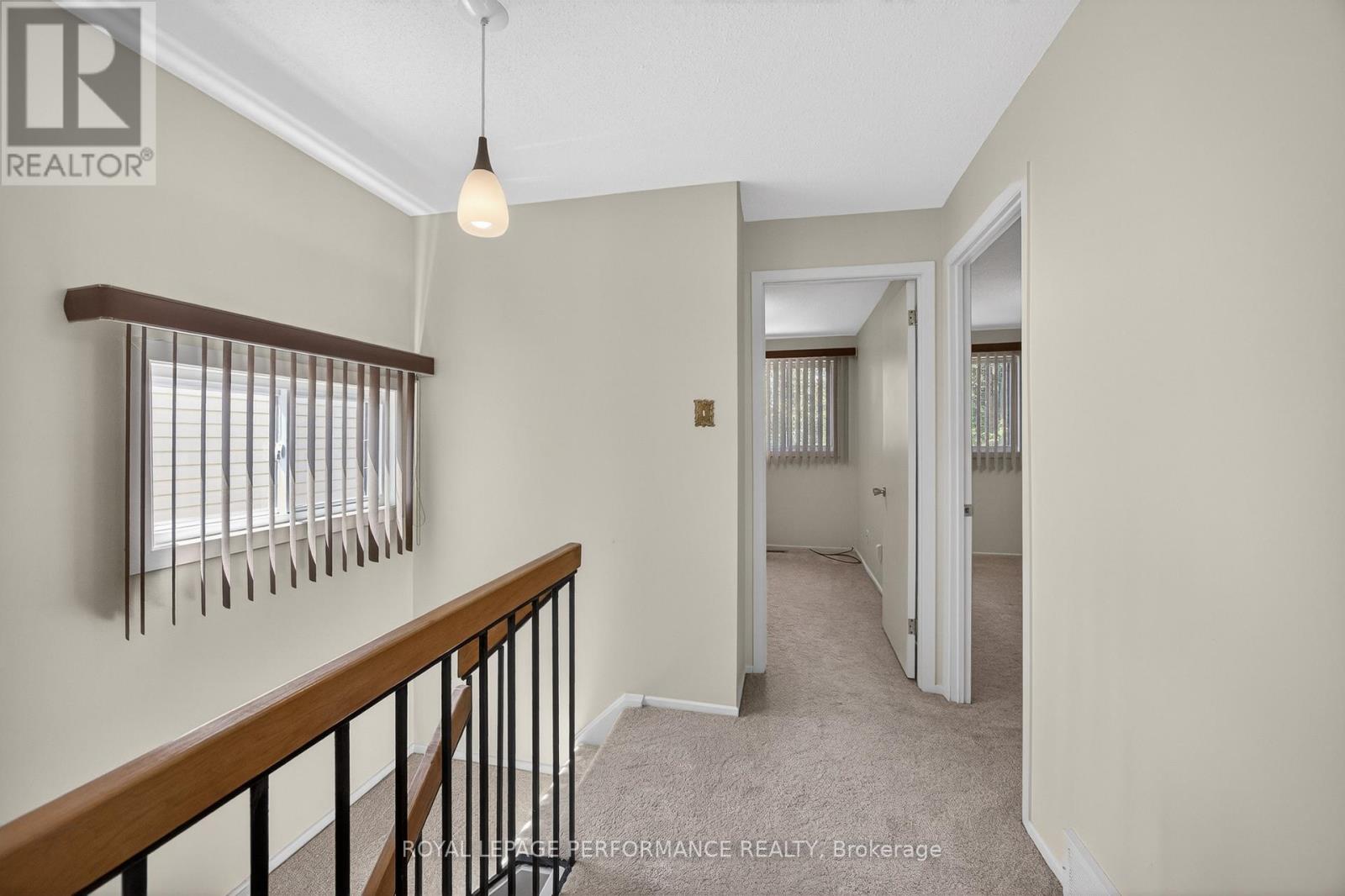 402 Duval Lane, Ottawa, Ontario  K1E 2K2 - Photo 35 - X13141816