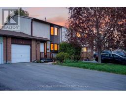 402 DUVAL LANE, Ottawa, Ontario