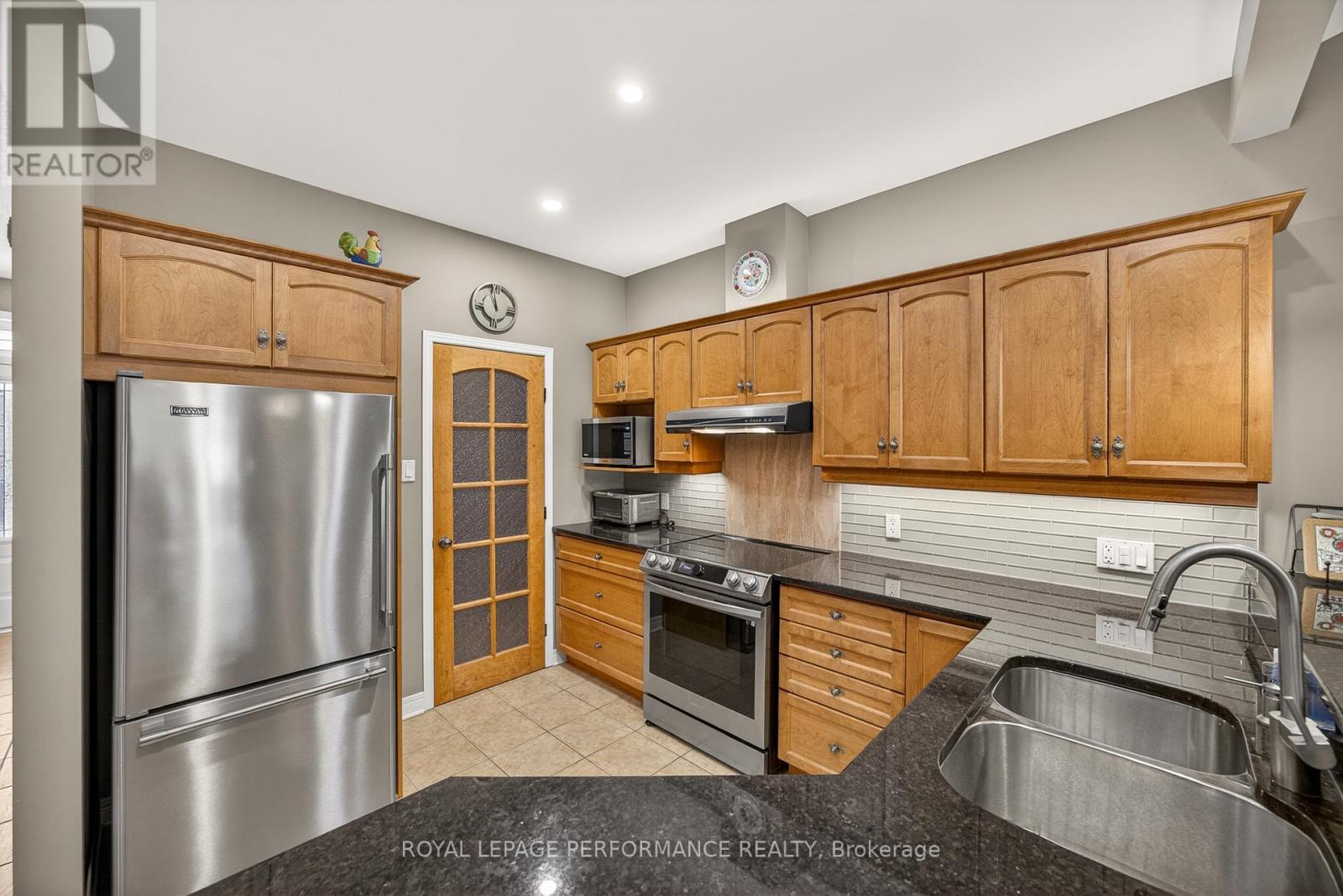 18 Chapelier Private, Ottawa, Ontario  K1E 3Y1 - Photo 13 - X13141830