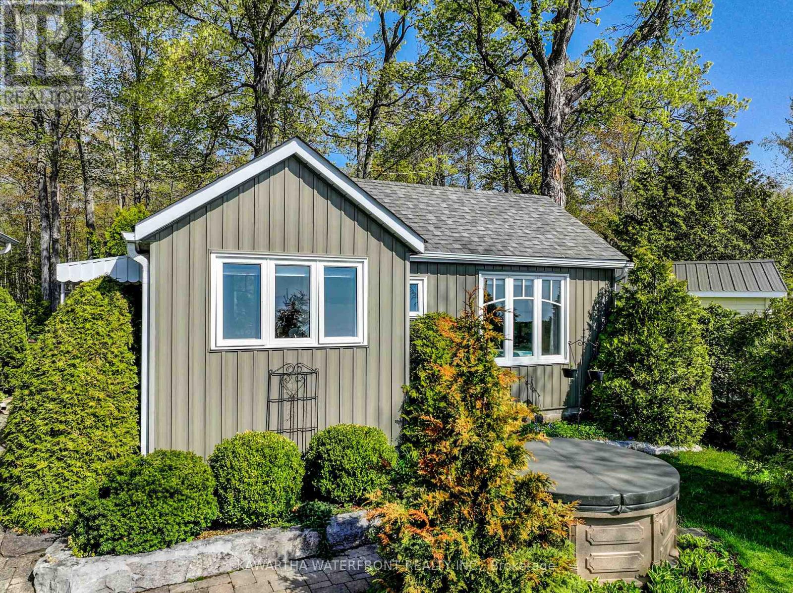 48 Maple Avenue, Kawartha Lakes, Ontario  K0M 2B0 - Photo 32 - X12893708
