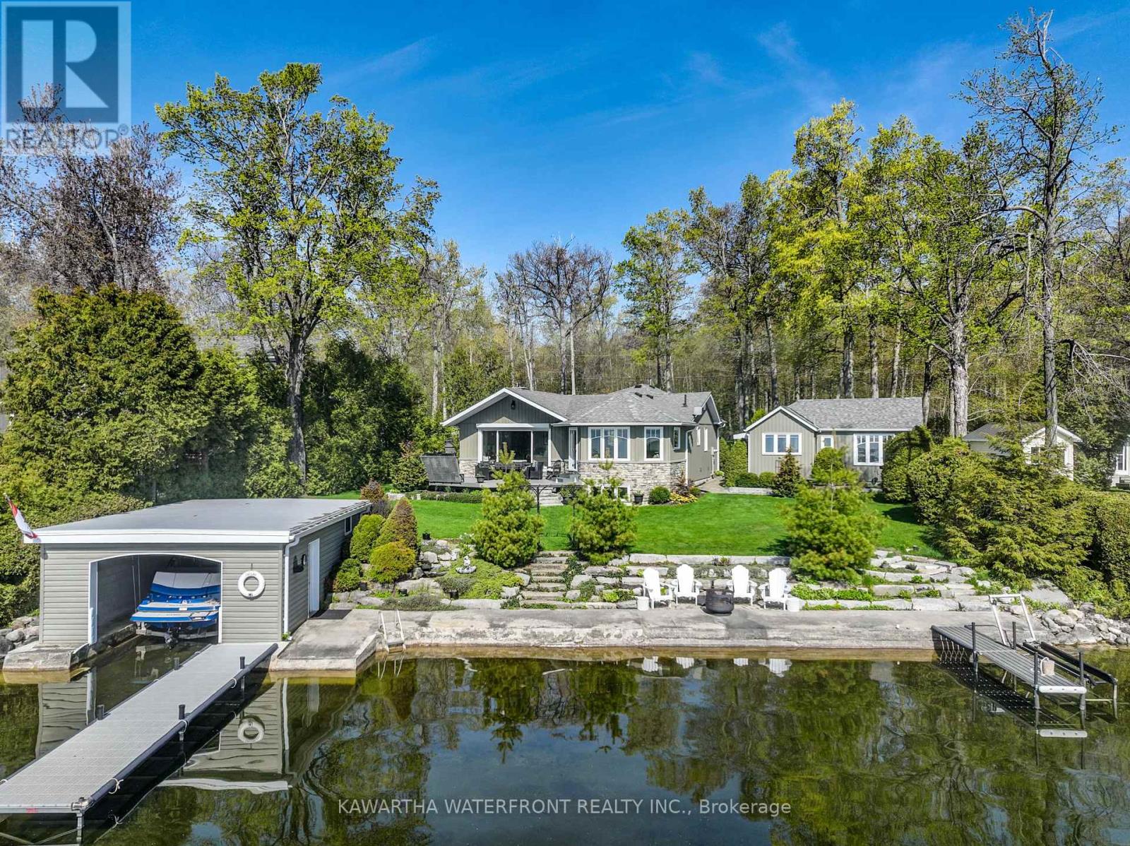 48 MAPLE AVENUE, Kawartha Lakes, Ontario
