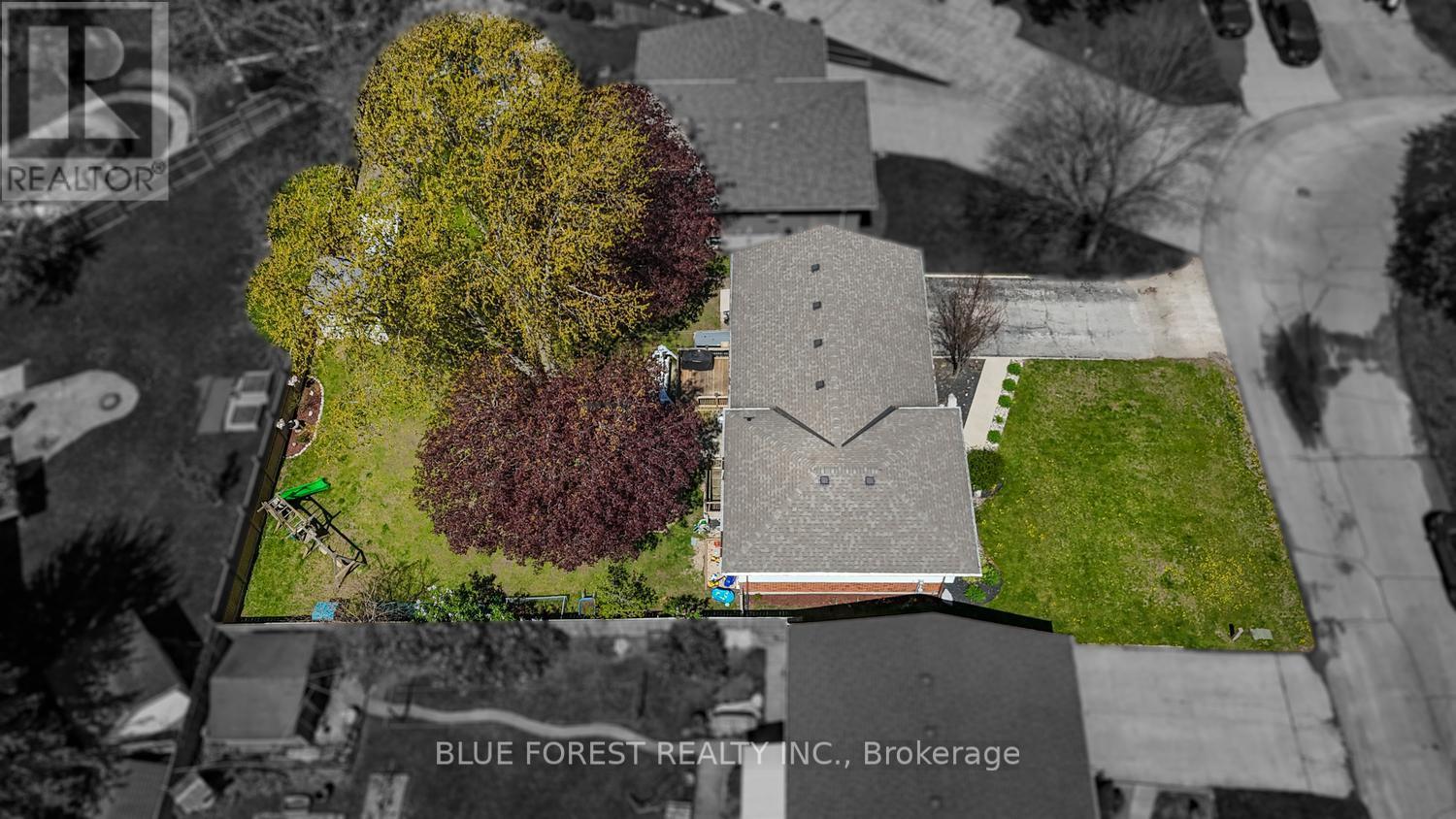 16 Dell Drive, Strathroy-Caradoc, Ontario  N7G 3N5 - Photo 45 - X13141706