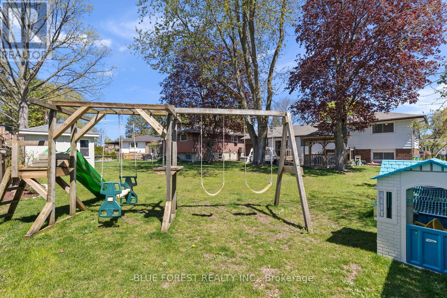 16 Dell Drive, Strathroy-Caradoc, Ontario  N7G 3N5 - Photo 43 - X13141706