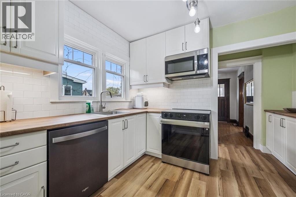 9 Spadina Road E, Kitchener, Ontario  N2M 3X2 - Photo 12 - 40831058