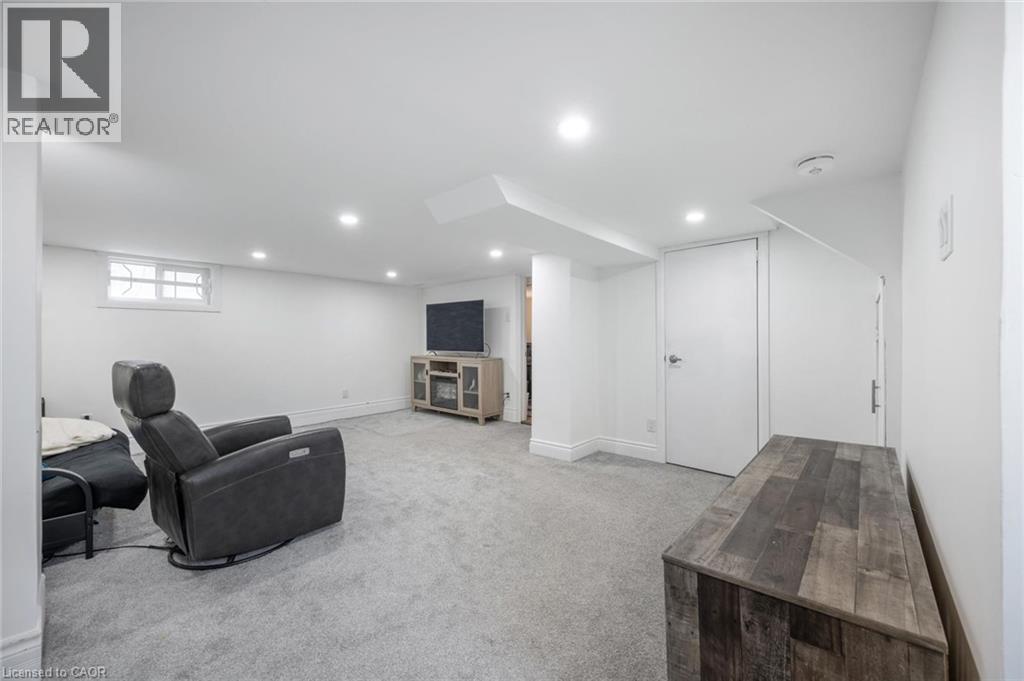 9 Spadina Road E, Kitchener, Ontario  N2M 3X2 - Photo 23 - 40831058