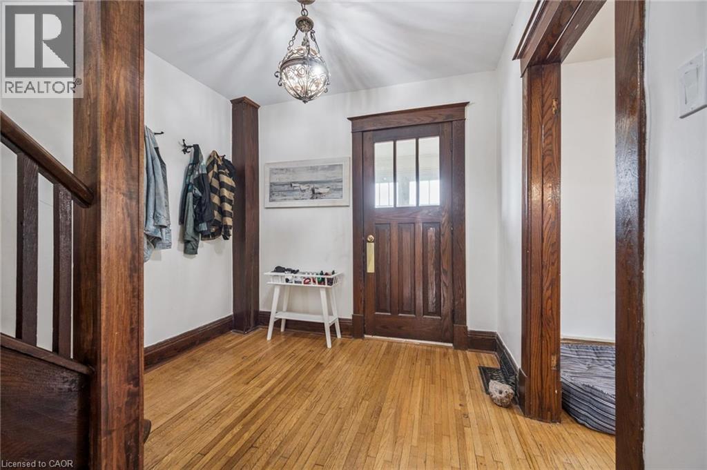 9 Spadina Road E, Kitchener, Ontario  N2M 3X2 - Photo 4 - 40831058