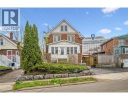 9 SPADINA Road E, Kitchener, Ontario