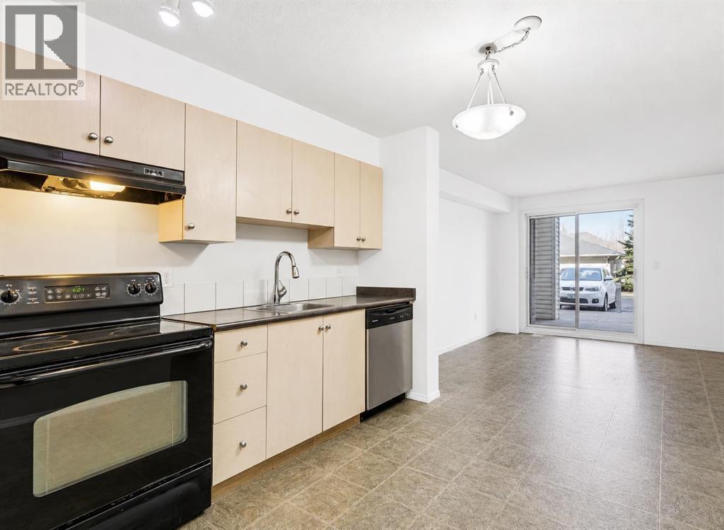 1128, 2395 Eversyde Avenue SW, Calgary, Alberta  T2Y 0B5 - Photo 3 - A2312397