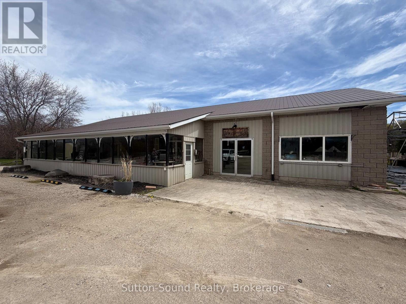 217729 Concession 3, Georgian Bluffs, Ontario  N4K 5N5 - Photo 1 - X13141858