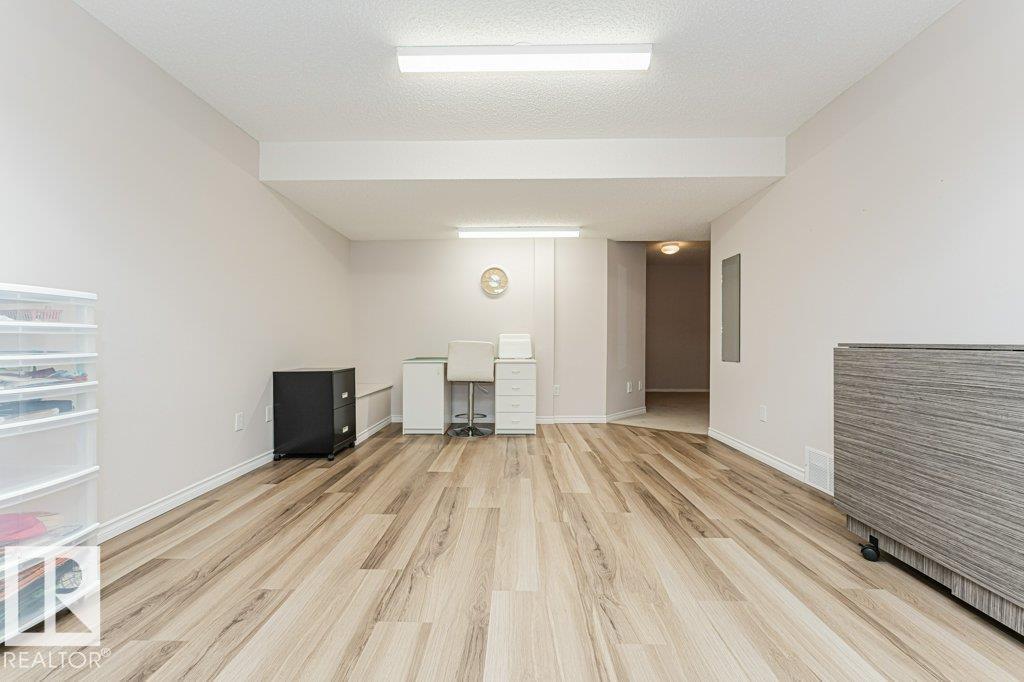 3242 38 Av Nw, Edmonton, Alberta  T6T 1J3 - Photo 25 - E4488514