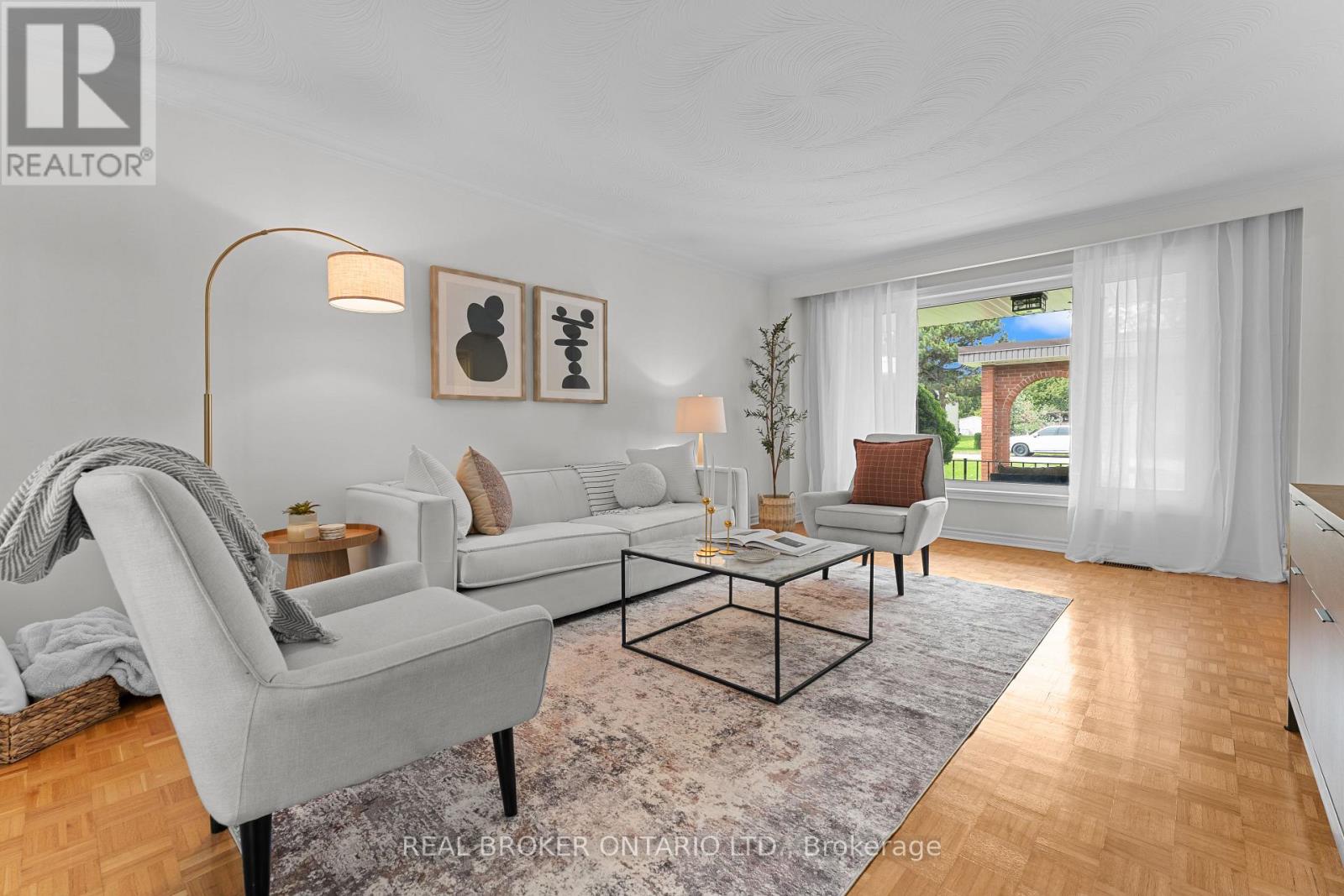 111 Madawaska Avenue, Toronto, Ontario  M2M 2R5 - Photo 7 - C13141790