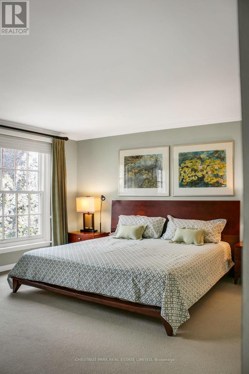 52 Maple Avenue, Toronto, Ontario  M4W 2T7 - Photo 22 - C13141810