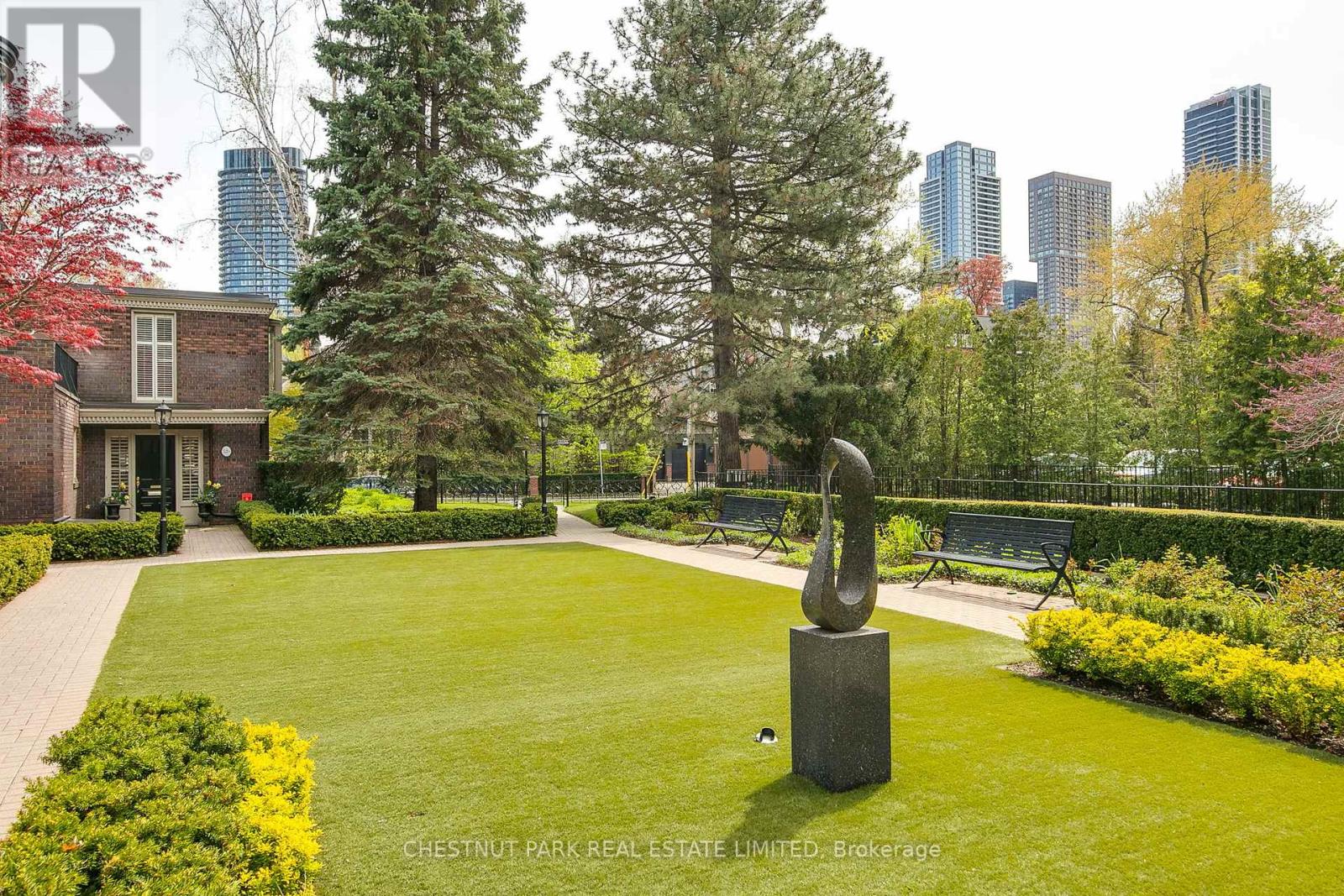 52 Maple Avenue, Toronto, Ontario  M4W 2T7 - Photo 50 - C13141810