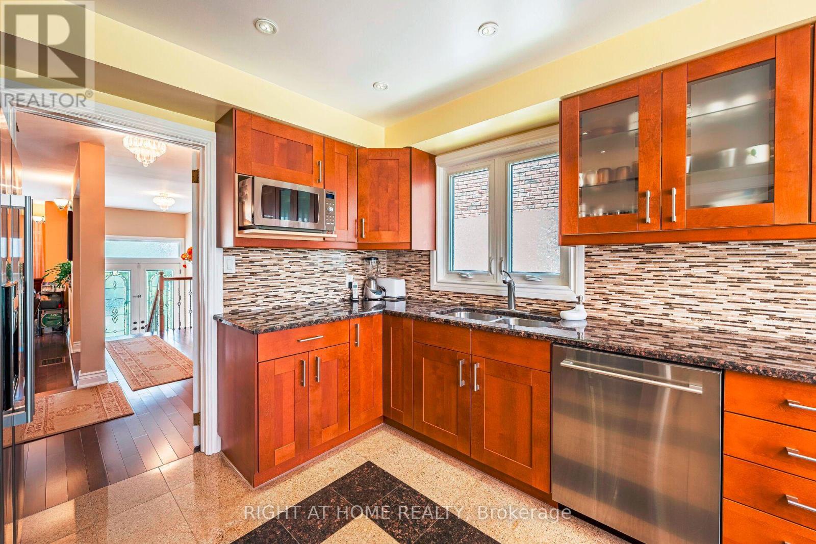 141 Dollery Court, Toronto, Ontario  M2R 3N9 - Photo 12 - C13141862