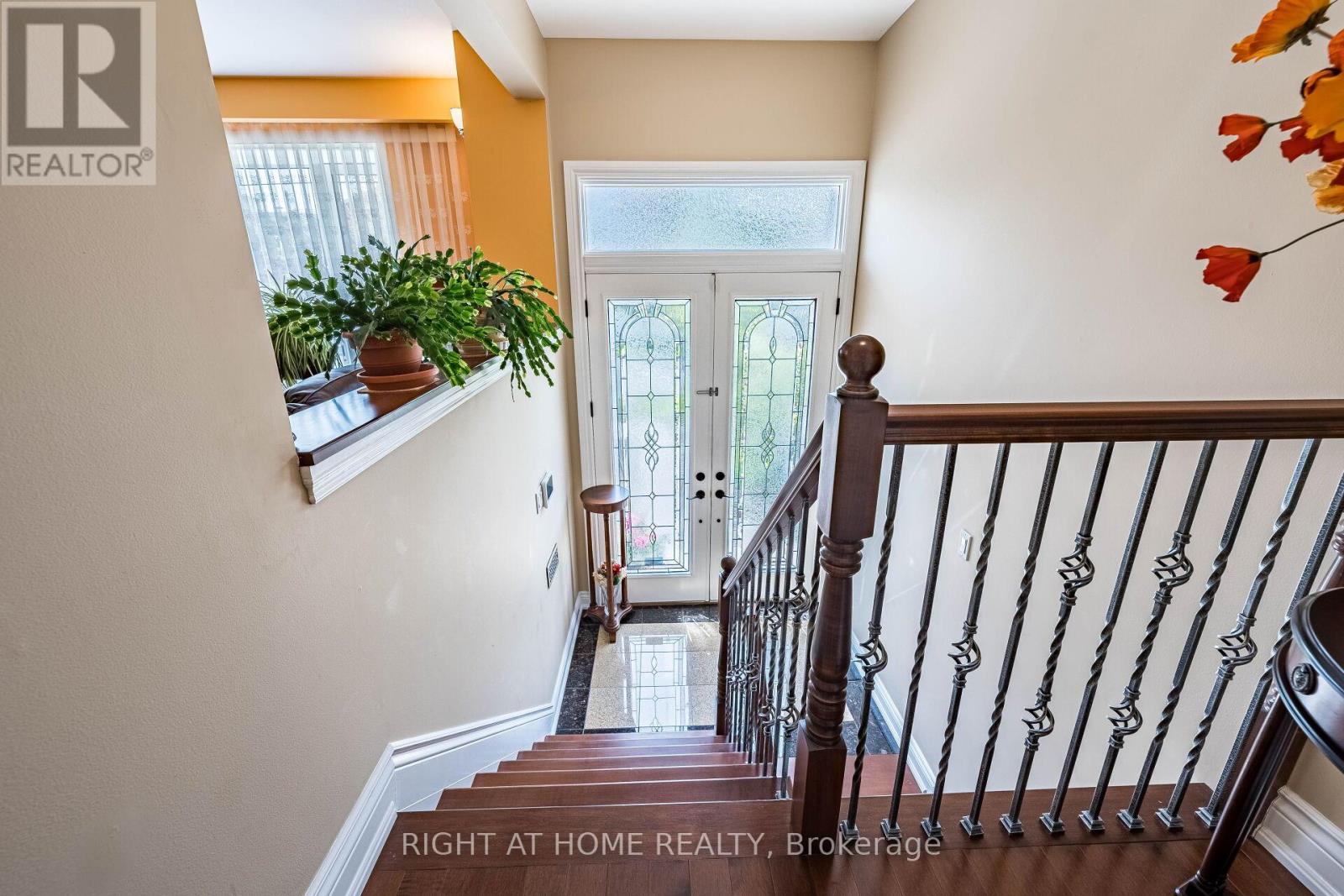 141 Dollery Court, Toronto, Ontario  M2R 3N9 - Photo 3 - C13141862