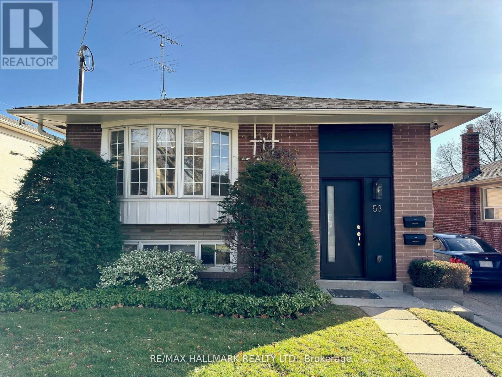 53 FRASERTON CRESCENT, Toronto, Ontario