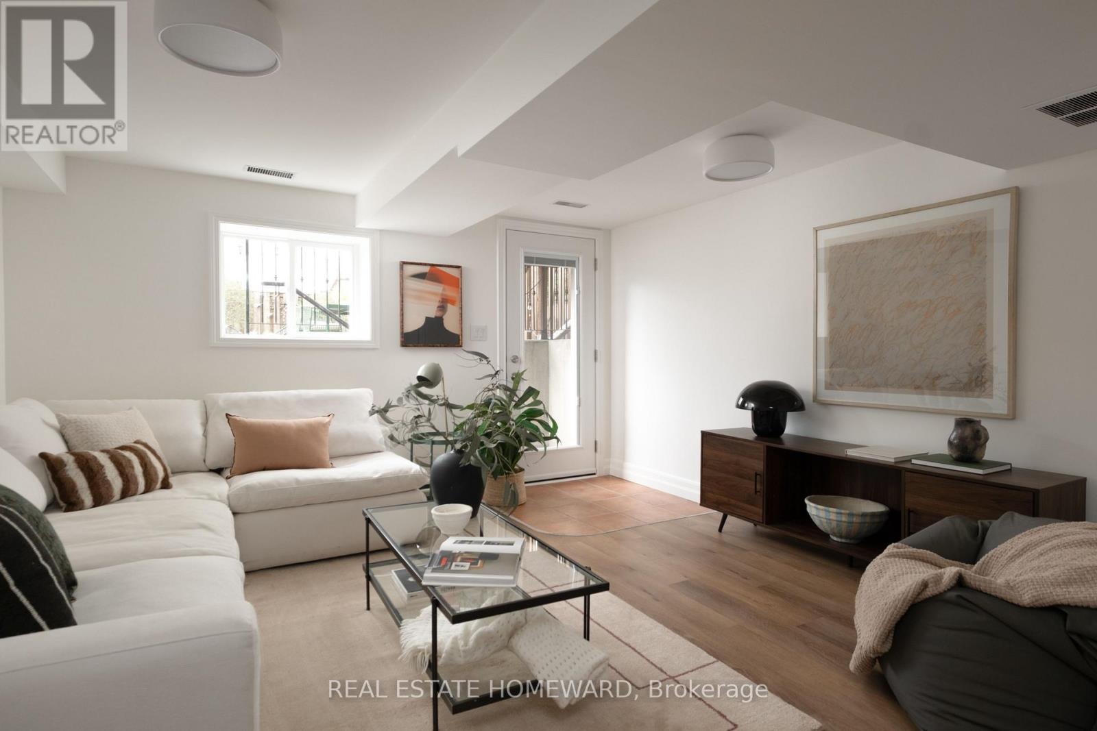 22 Kimbourne Avenue, Toronto, Ontario  M4J 4J2 - Photo 31 - E13141908