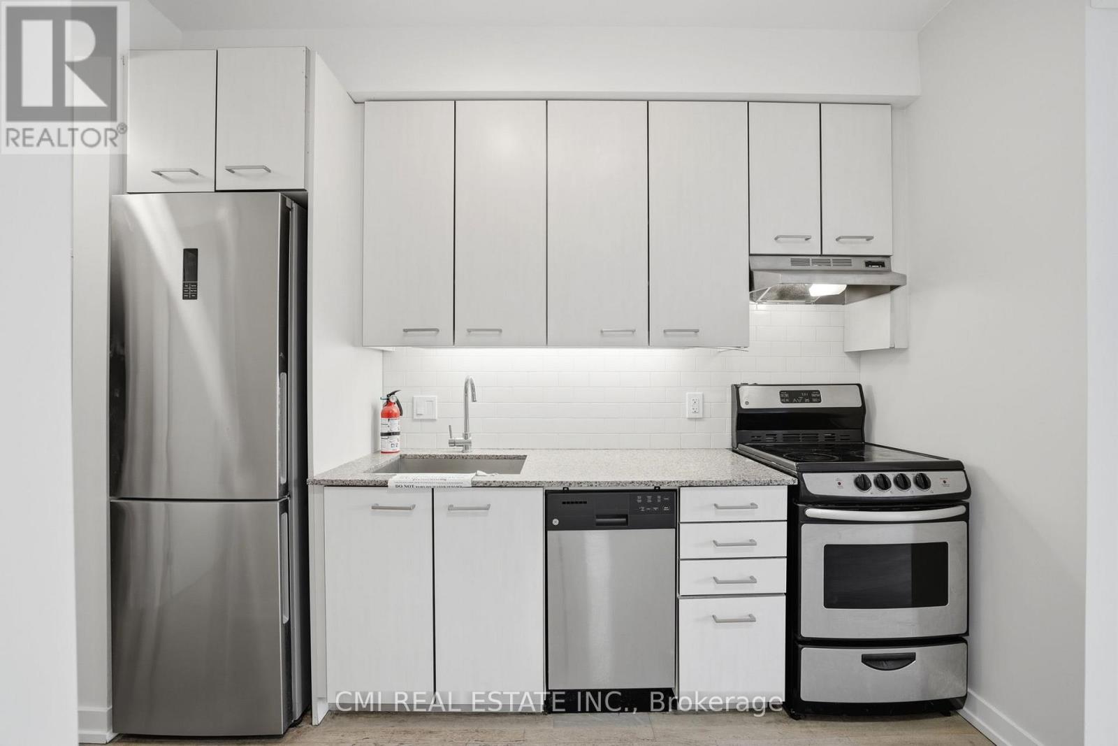 10 - 1321 Gerrard Street E, Toronto, Ontario  M4L 1Y8 - Photo 18 - E12994756