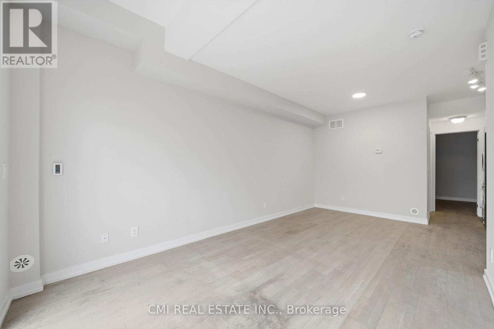 10 - 1321 Gerrard Street E, Toronto, Ontario  M4L 1Y8 - Photo 6 - E12994756