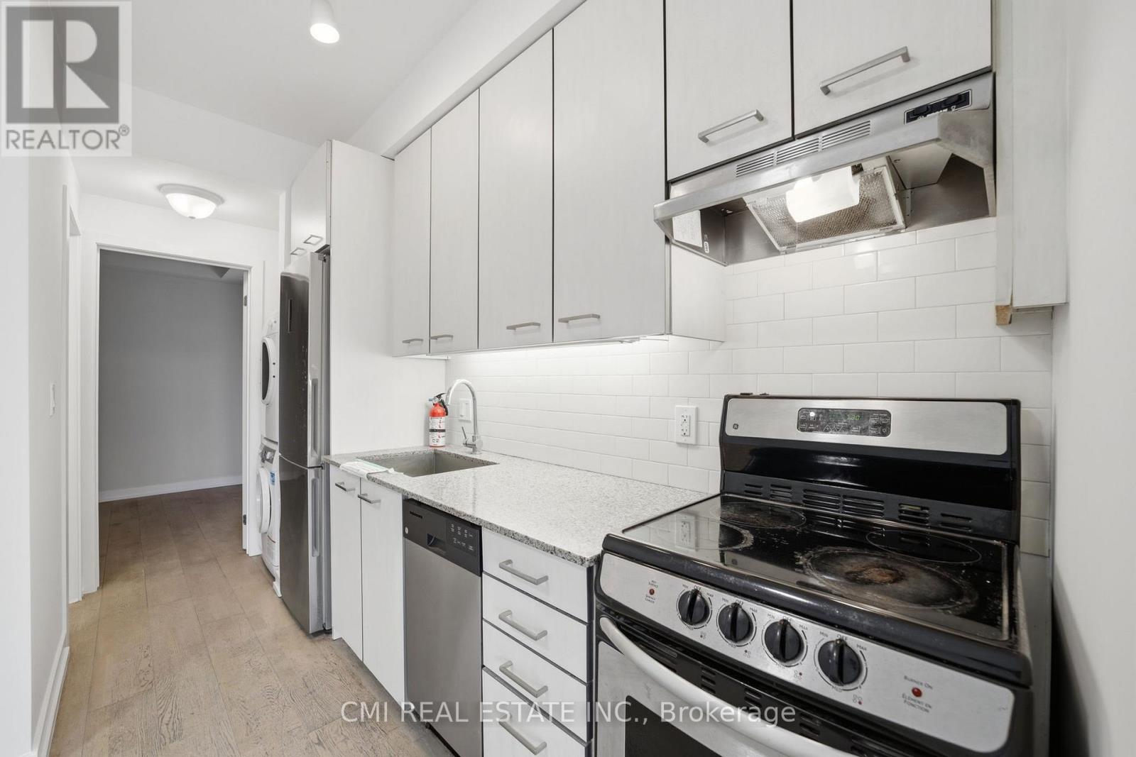 10 - 1321 Gerrard Street E, Toronto, Ontario  M4L 1Y8 - Photo 17 - E12994756