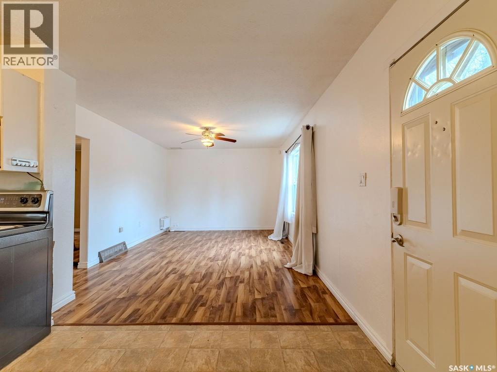 9 Minto Place, Saskatoon, Saskatchewan  S7L 1C4 - Photo 12 - SK036353