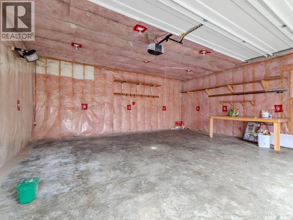9 Minto Place, Saskatoon, Saskatchewan  S7L 1C4 - Photo 35 - SK036353
