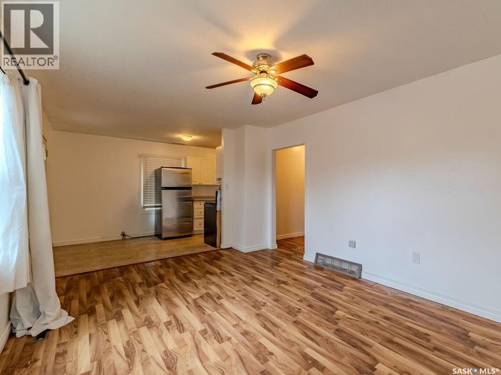 9 Minto Place, Saskatoon, Saskatchewan  S7L 1C4 - Photo 7 - SK036353