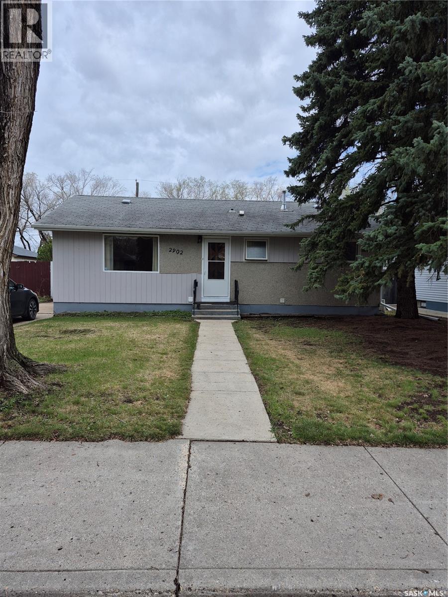 2902 21st STREET W, Saskatoon, Saskatchewan