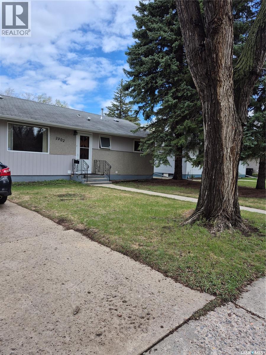 2902 21st Street W, Saskatoon, Saskatchewan  S7M 0W5 - Photo 2 - SK036312