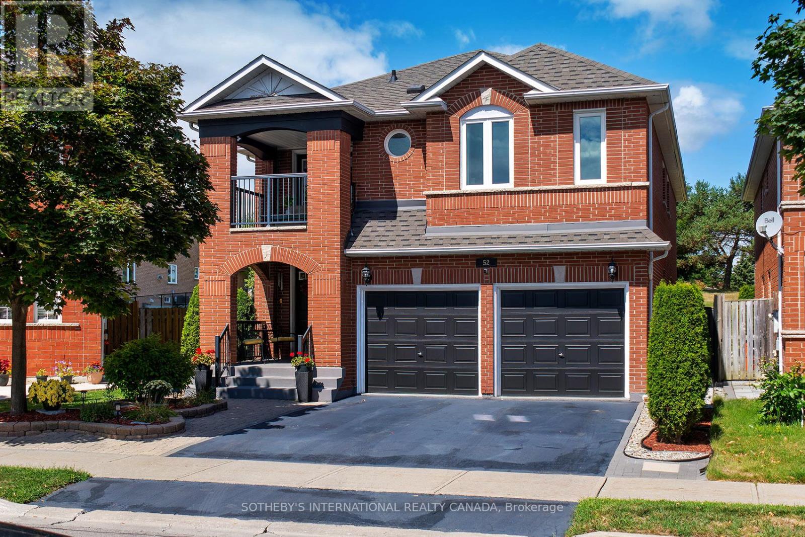 52 MONTEITH CRESCENT, Vaughan, Ontario