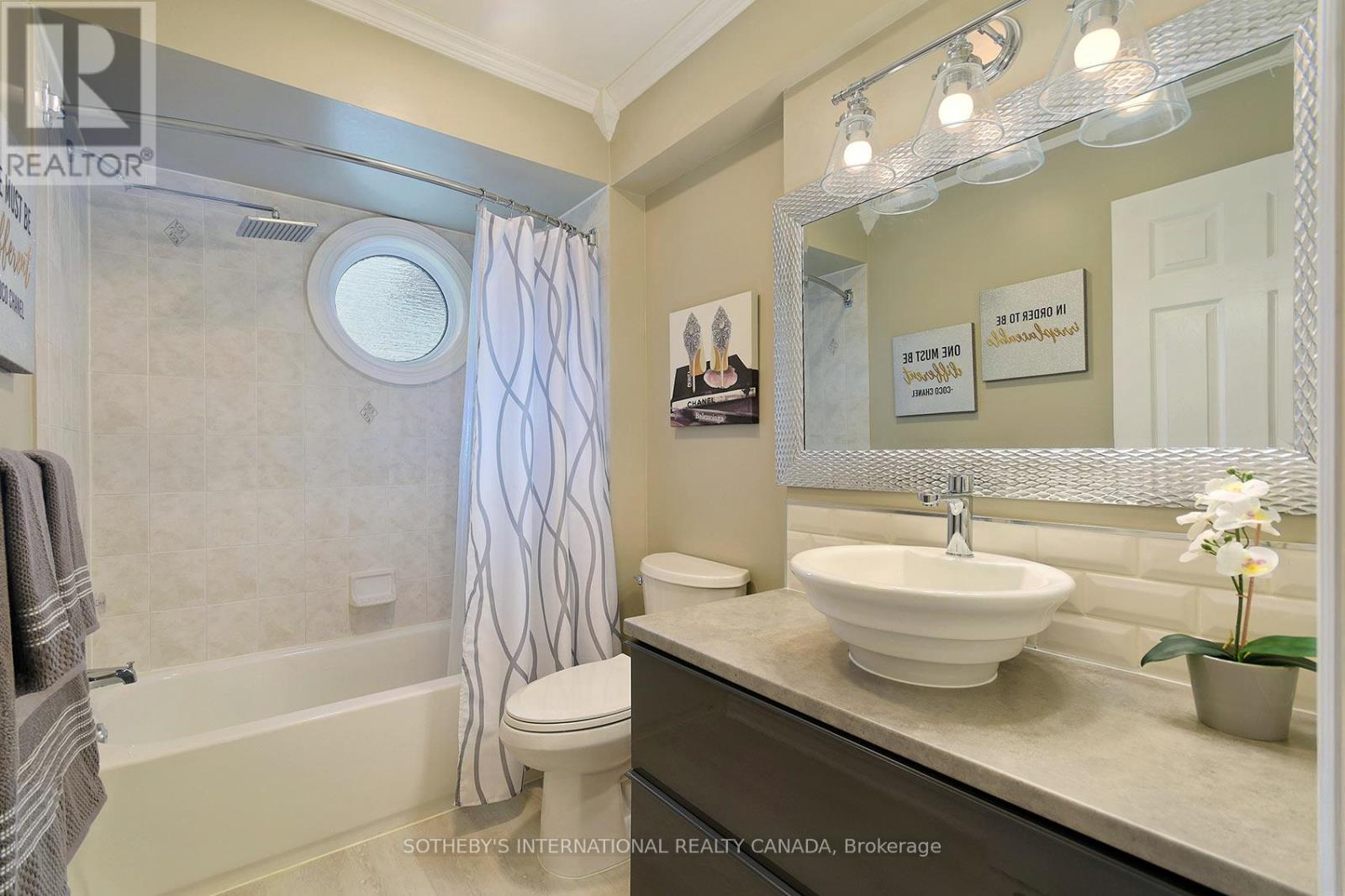 52 Monteith Crescent, Vaughan, Ontario  L6A 3M9 - Photo 35 - N13141904