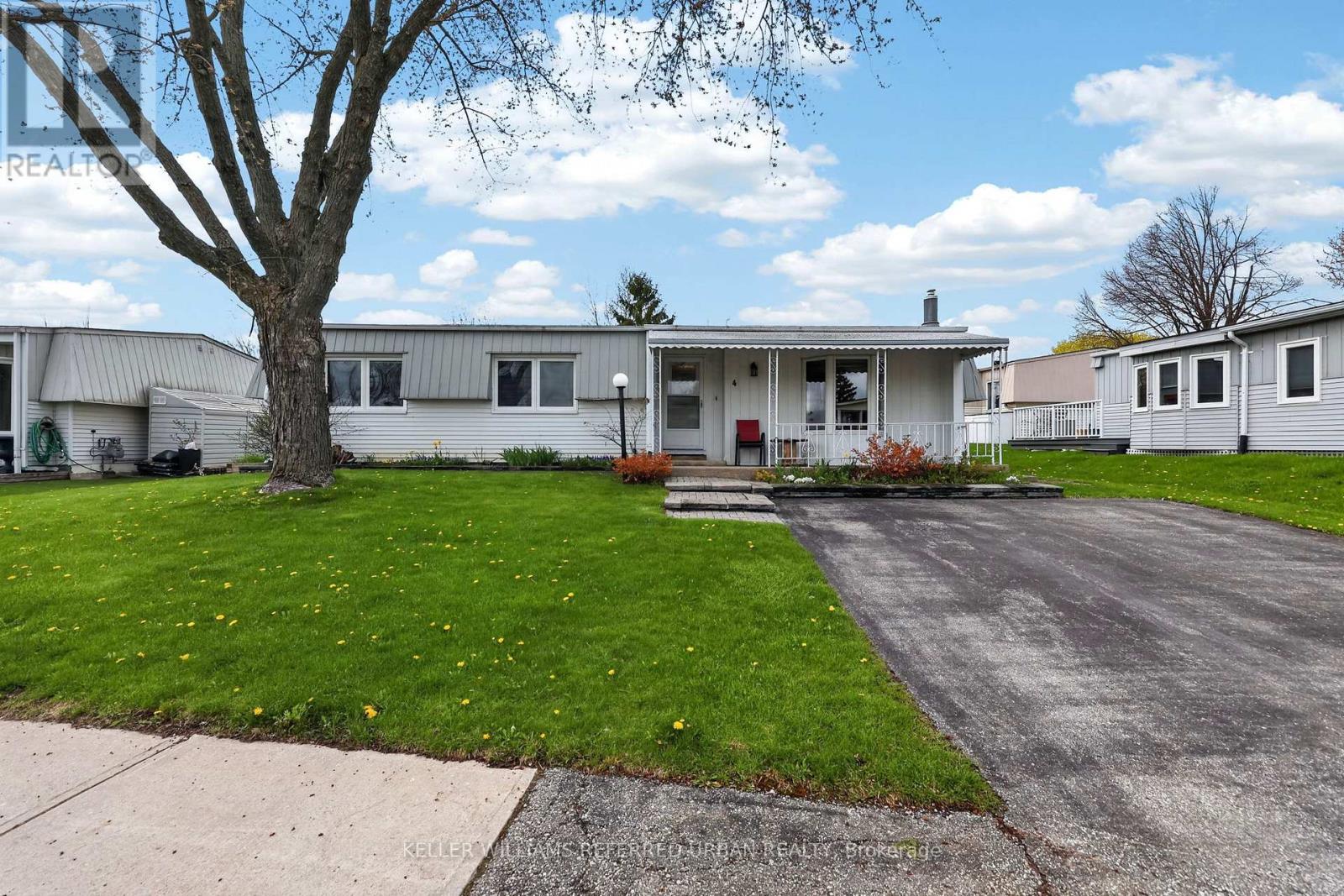 4 TERRA NOVA ARM, Innisfil, Ontario