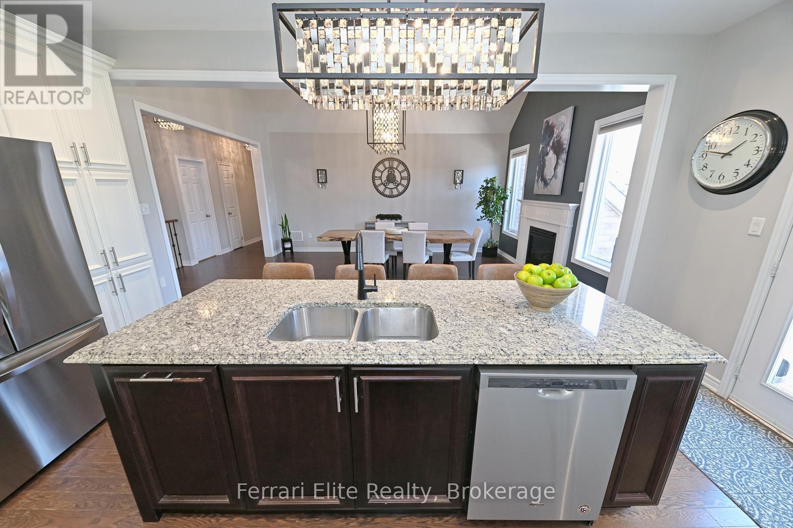 32 Copeland Crescent, Innisfil (Cookstown), Ontario  L0L 1L0 - Photo 13 - N13141916
