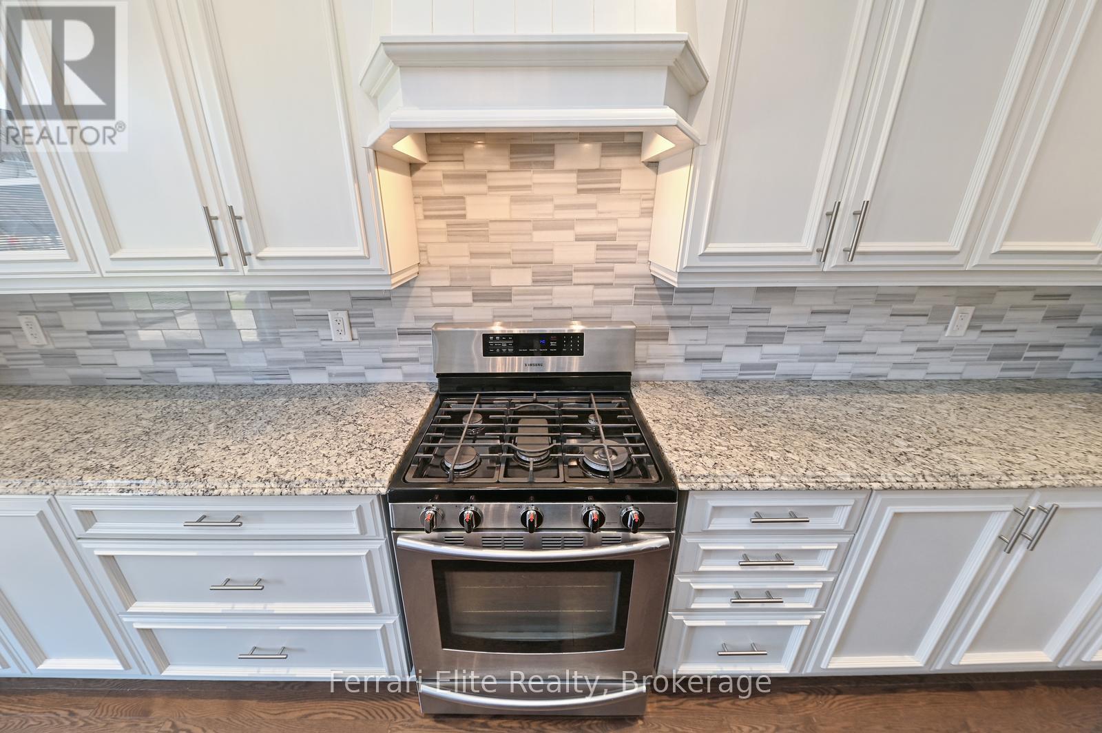 32 Copeland Crescent, Innisfil (Cookstown), Ontario  L0L 1L0 - Photo 15 - N13141916
