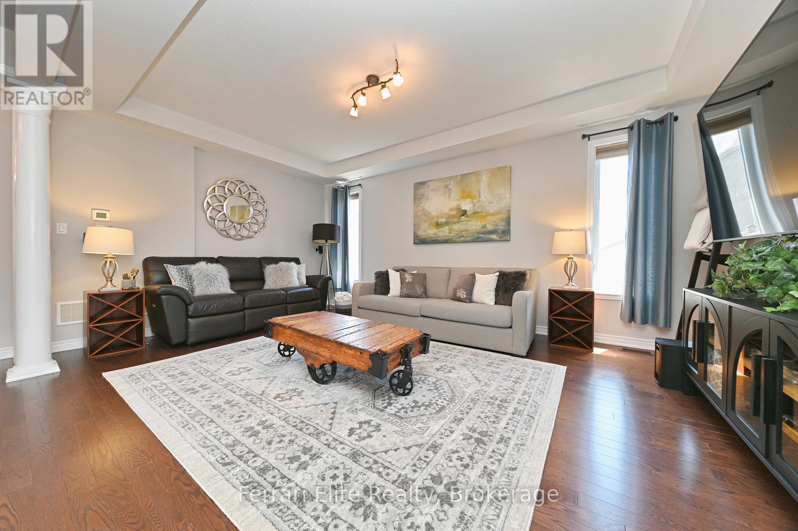 32 Copeland Crescent, Innisfil (Cookstown), Ontario  L0L 1L0 - Photo 7 - N13141916