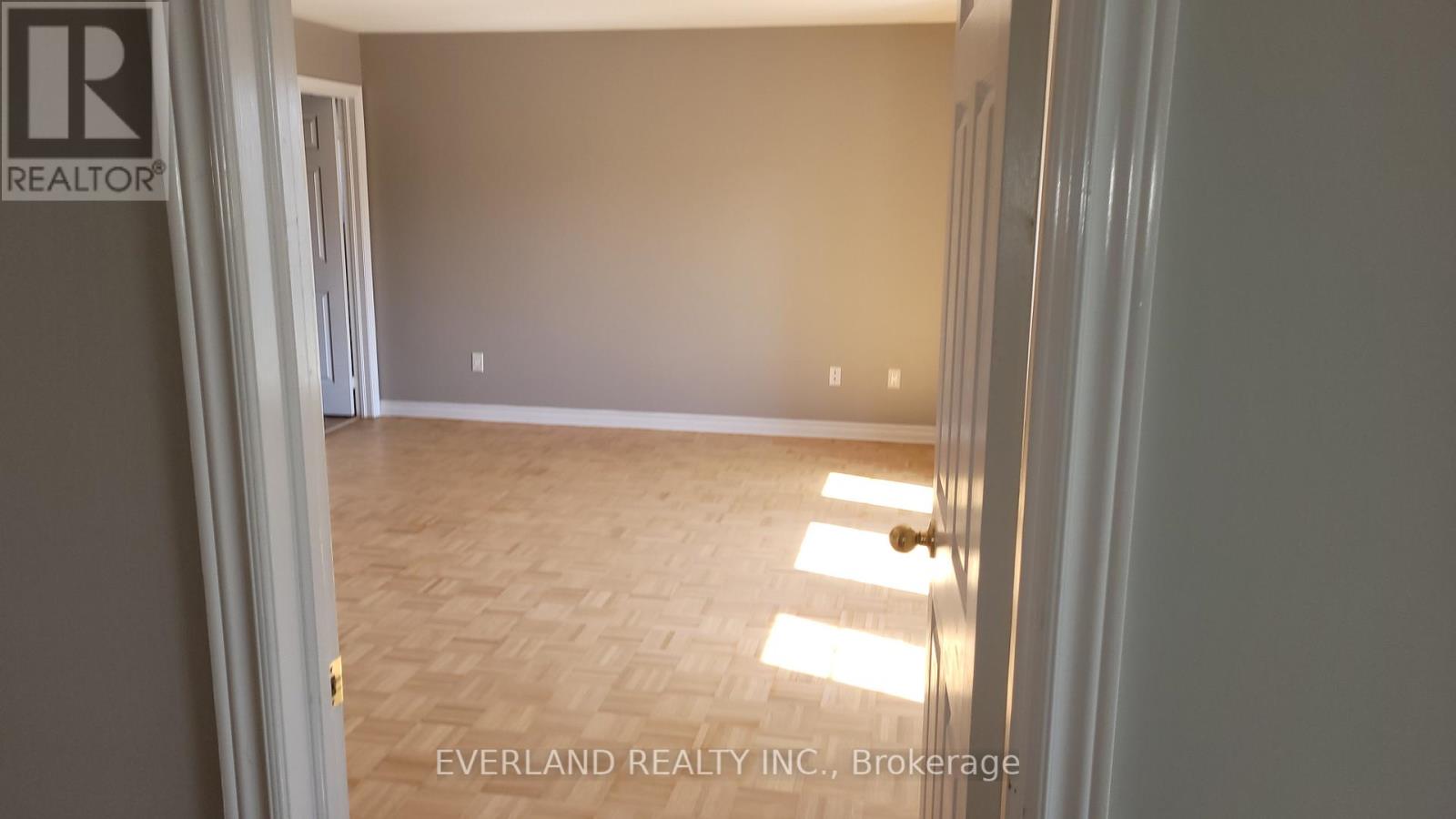 58 Casa Nova Drive, Vaughan, Ontario  L4H 3A1 - Photo 15 - N13141920