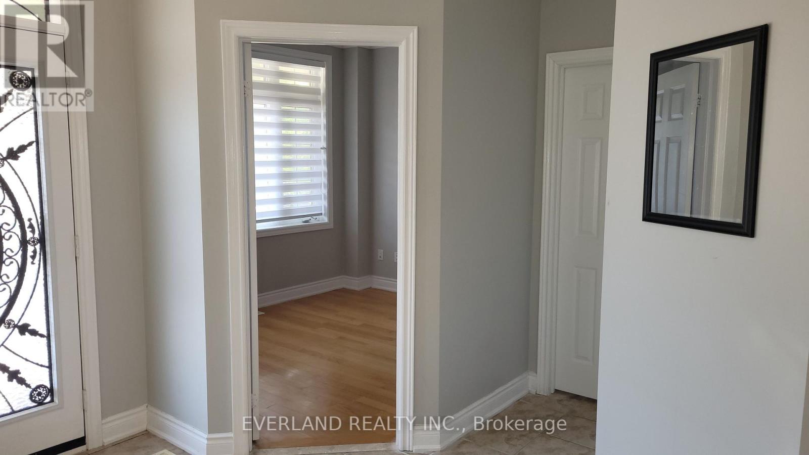 58 Casa Nova Drive, Vaughan, Ontario  L4H 3A1 - Photo 3 - N13141920
