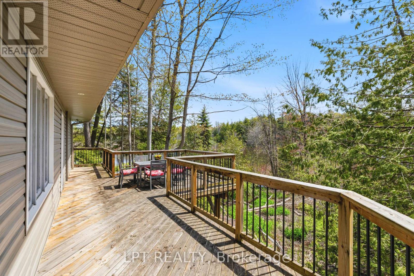 125 Sibbald Crescent, Georgina, Ontario L0E 1R0 - Photo 10 - N13141926