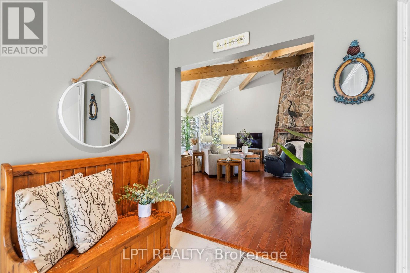 125 Sibbald Crescent, Georgina, Ontario L0E 1R0 - Photo 6 - N13141926